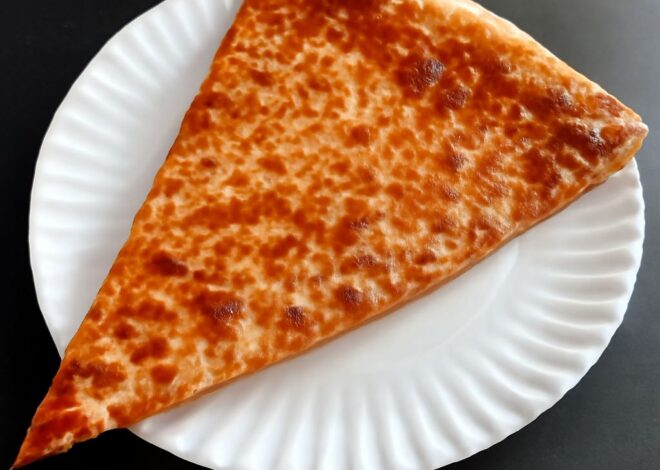 Calories in Slice of Cheese Pizza: A Complete Guide