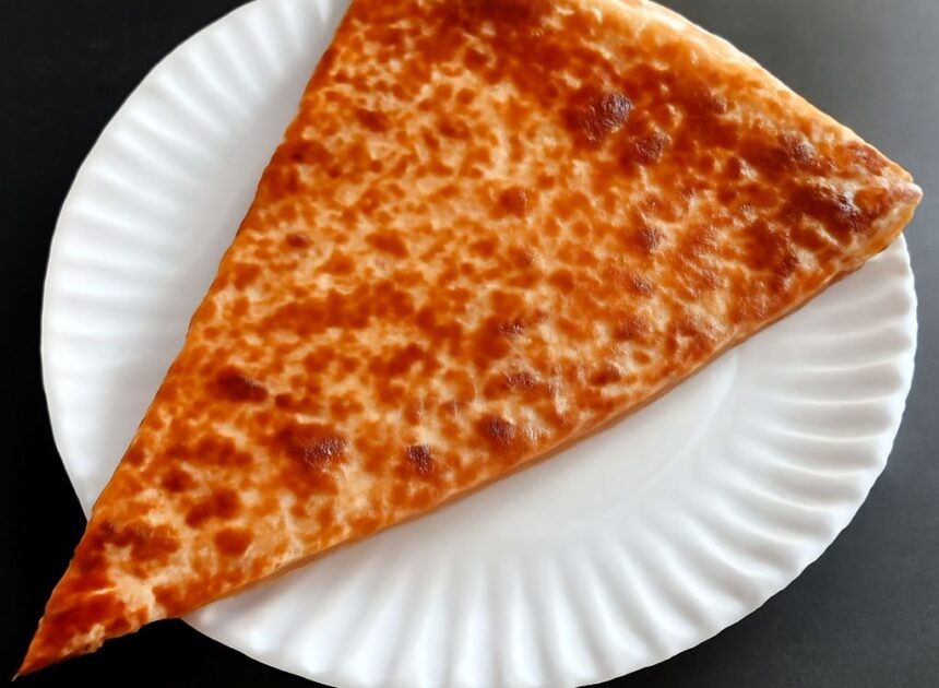 Calories in Slice of Cheese Pizza: A Complete Guide